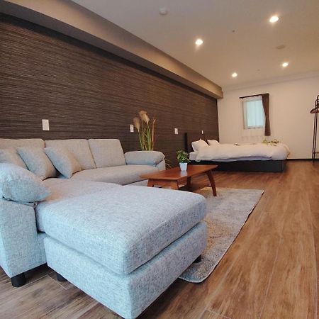 Vacation Rent 金沢 Apartment Kanazawa Bagian luar foto