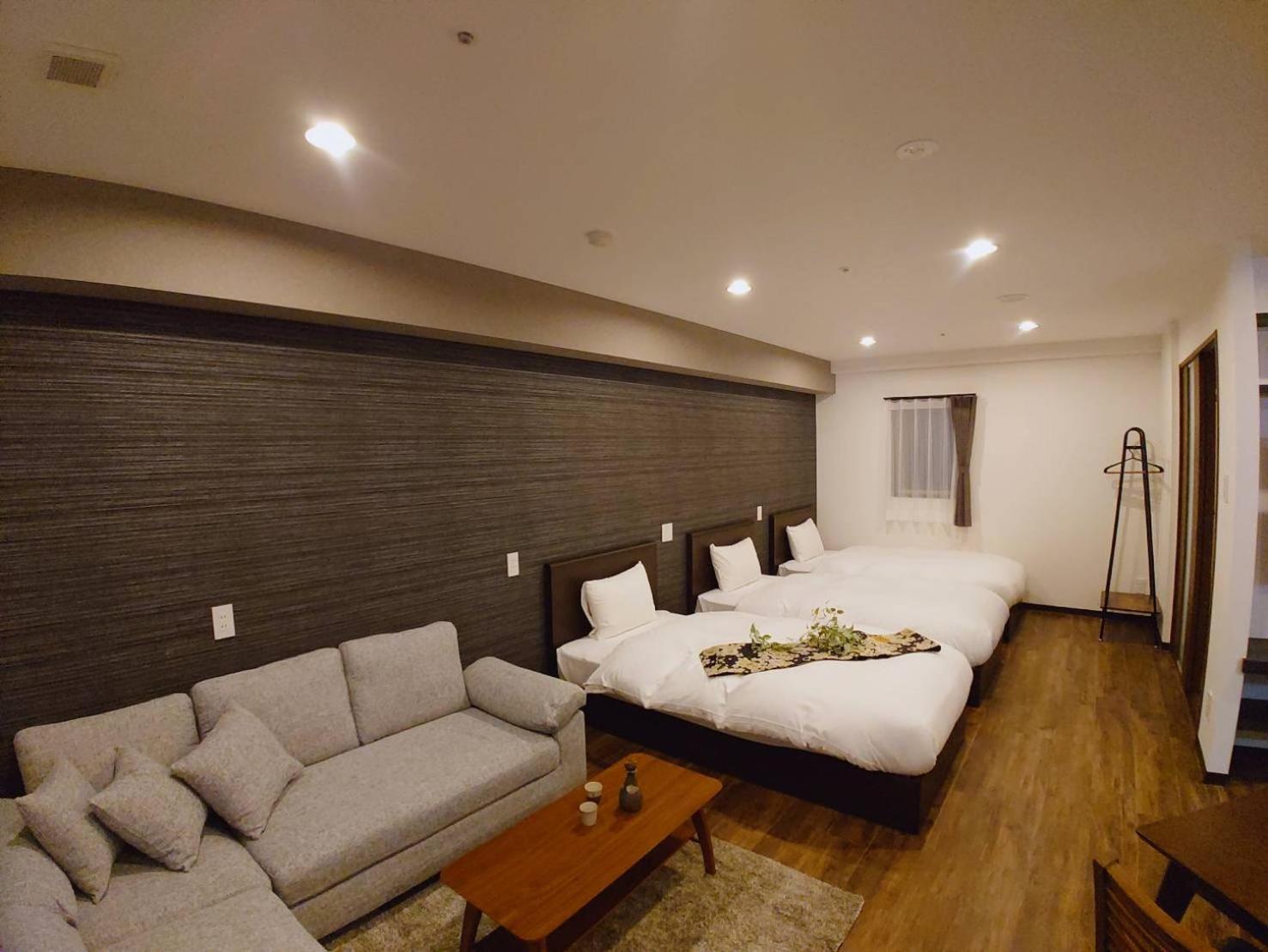Vacation Rent 金沢 Apartment Kanazawa Bagian luar foto